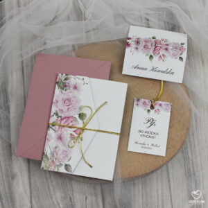 Kelly – eleganckie folderowe zaproszenia ślubne z różowymi kwiatami